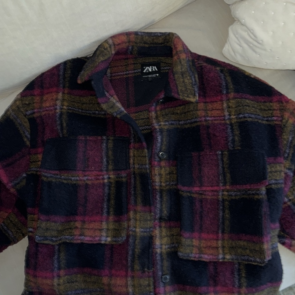 Beautiful shacket - Picture 2 of 2